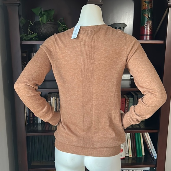 NWT wool blend The Limited sweater - Picture 2 of 7